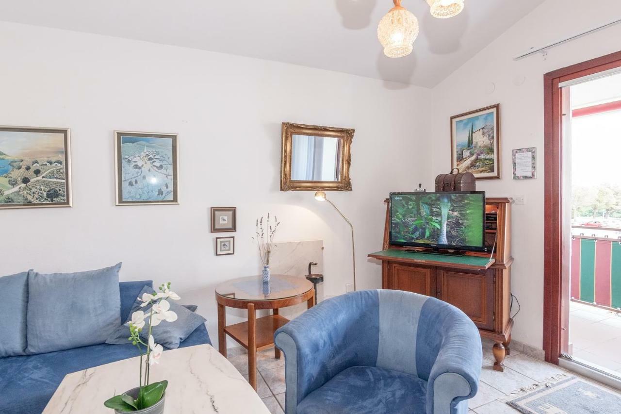 Ferienwohnungen Velijoze Porec Bagian luar foto