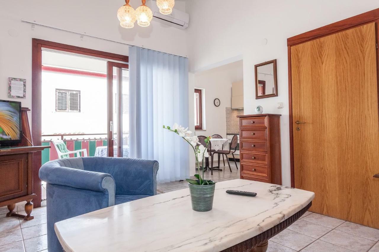 Ferienwohnungen Velijoze Porec Bagian luar foto